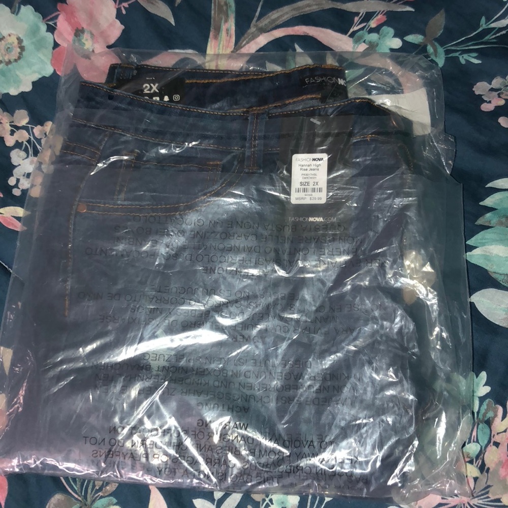 Brand New Fashion Nova Jeans w/ Destruction